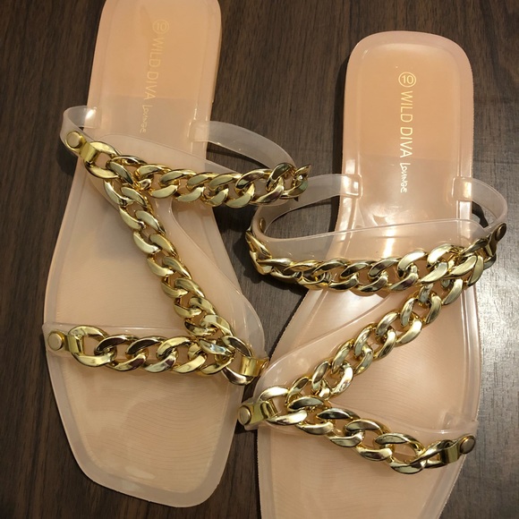 New Wild Diva Lounge Peach Plastic Jelly Flat sandals Size 10 Gold chain Braided - Picture 3 of 16